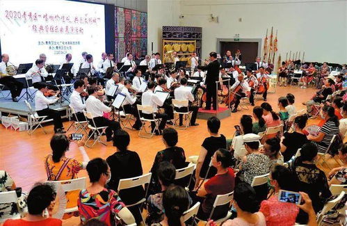 專業(yè)幫扶添活力 城鄉(xiāng)融合煥新彩——青秀區(qū)文藝力量賦能鄉(xiāng)村文化振興